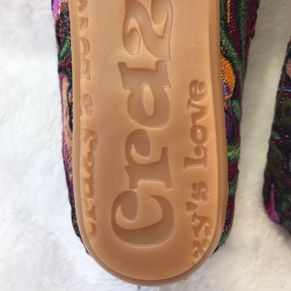 NWOT Embroidered Flats, Size 7.5 - Picture 9 of 15